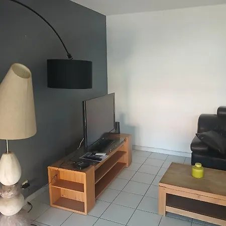 Proche Des Plages De Canet Confort Res Securisee Parking Apartament